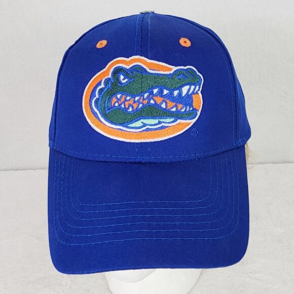 NWOT Florida Gators Captivating Baseball Cap Blue w/ Embroidered Logo Adjustable - Picture 1 of 10